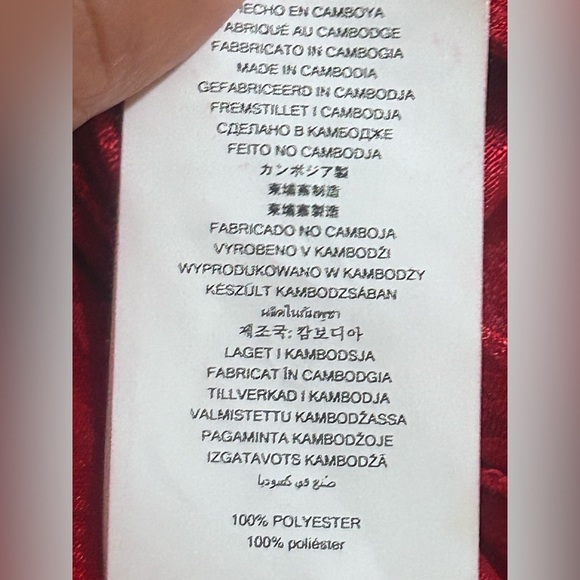 Michael Kors
Size L Hank Hem
Boat Blouse - Picture 13 of 13